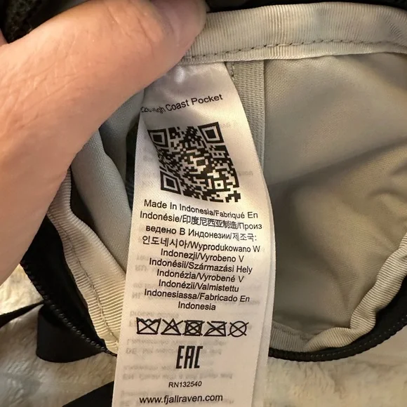 Fjallraven crossbody - Picture 5 of 7